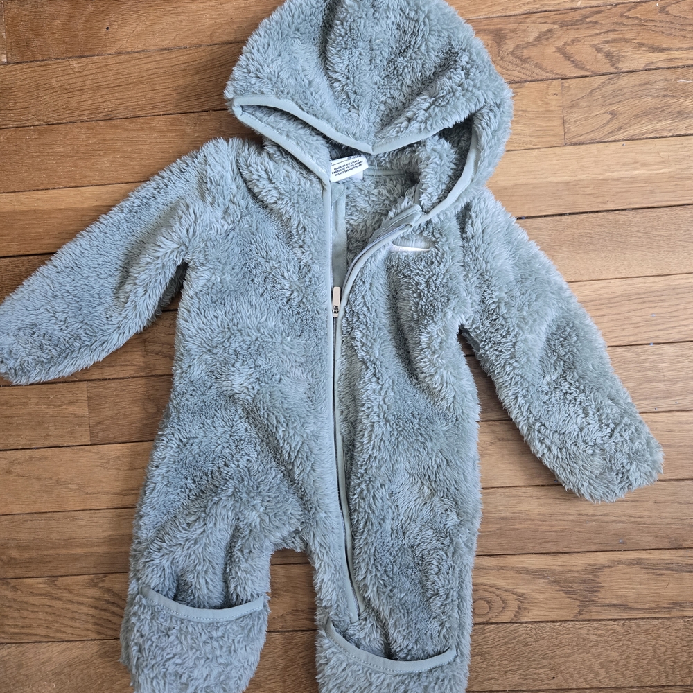 Nike Fuzzy Green Hooded Footie